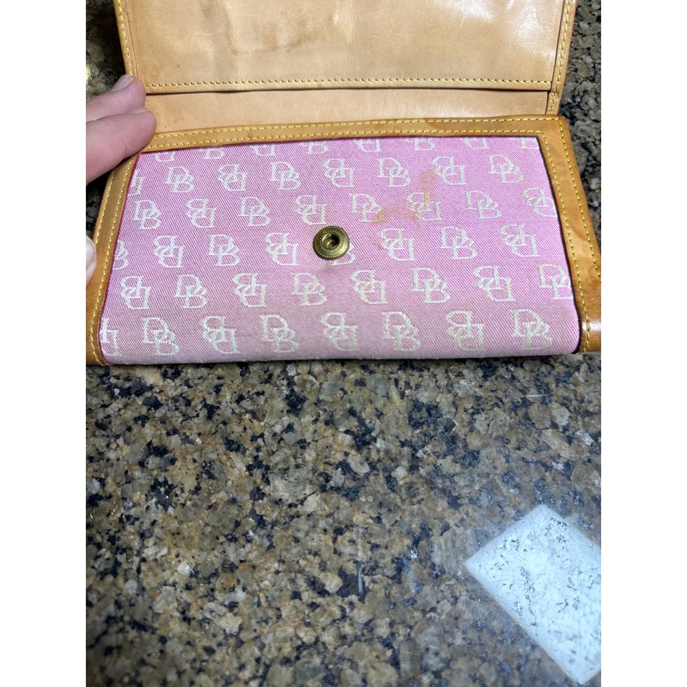 Dooney & Bourke Pink Monogram Canvas Trifold Wallet Tan Leather Trim Vintage - Picture 4 of 5